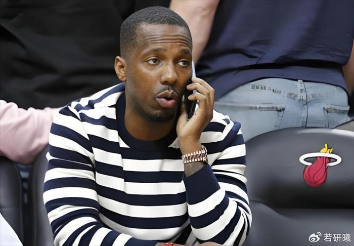 开云体育官网-杨瀚森年薪442万美元，实际到手有多少？说出来你可能不信|杨翰森|波特兰开拓者队|nba选秀|中国篮球|nba_新浪体育_新浪新闻