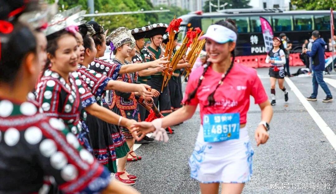 开云体育官网-年度巨献 | 过去一年，马拉松的那些江湖风云