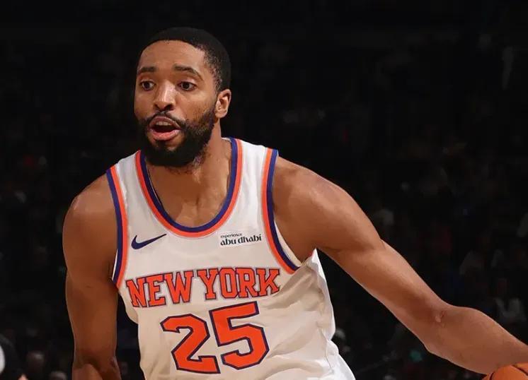 开云体育官网-G1尼克斯105-95力克马刺 球员评价：5人优秀，4人及格，1人低迷
